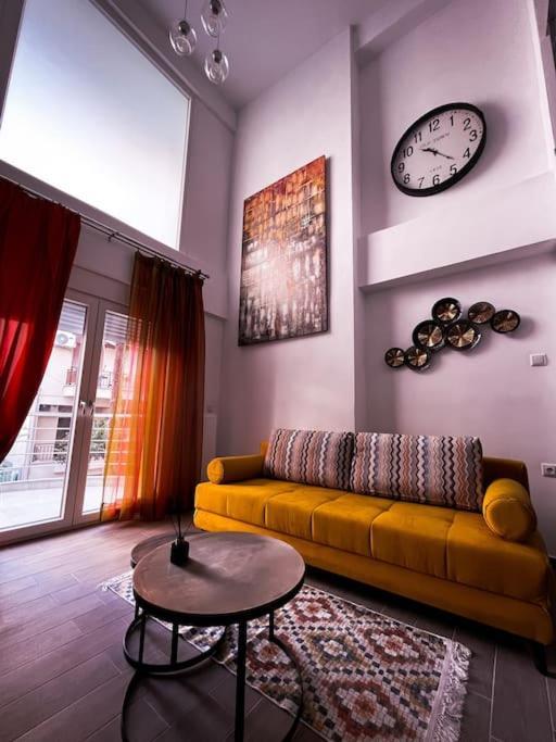 Apartmán Escala Luxury Loft 2 In The Center &Free Parking Volos Exteriér fotografie